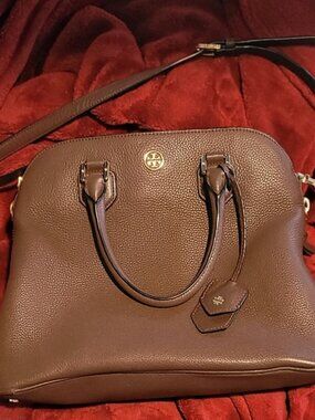 Tory Burch Robinson pebbled tote bag.